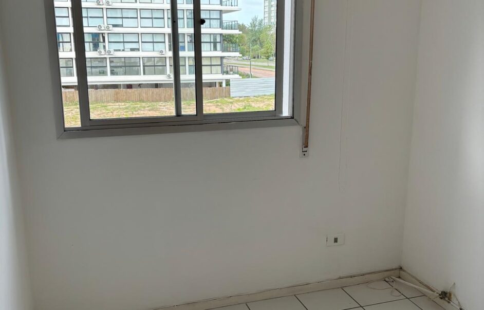 Apartamento en Alquiler Punta del Este Edificio Le Blonde 103